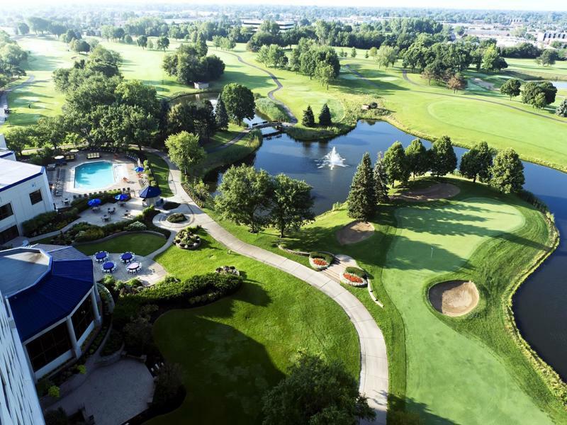 Hilton Chicago Oak Brook Hills Resort & Conference Center Exterior foto